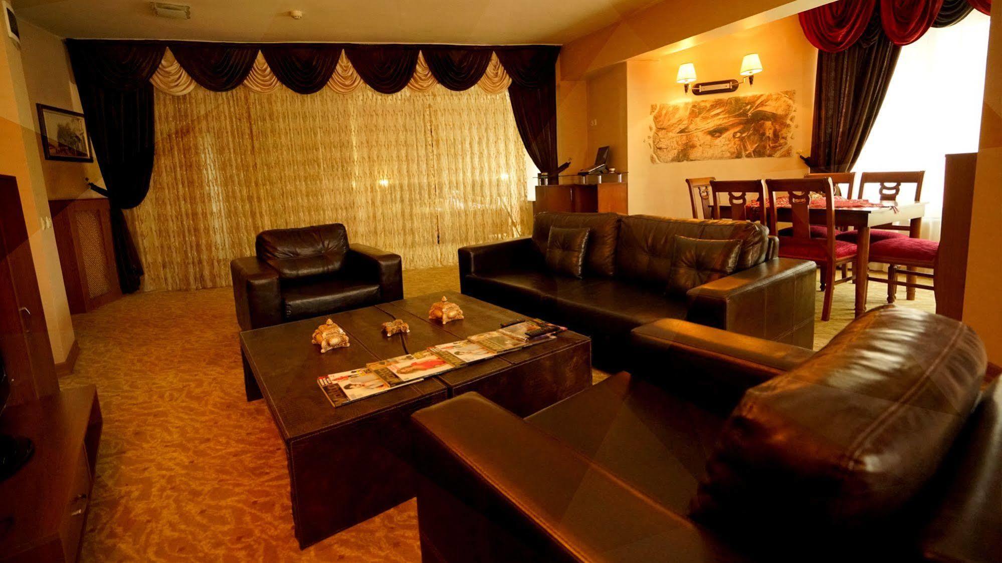Es Albatros Hotel Eskişehir Eksteriør bilde