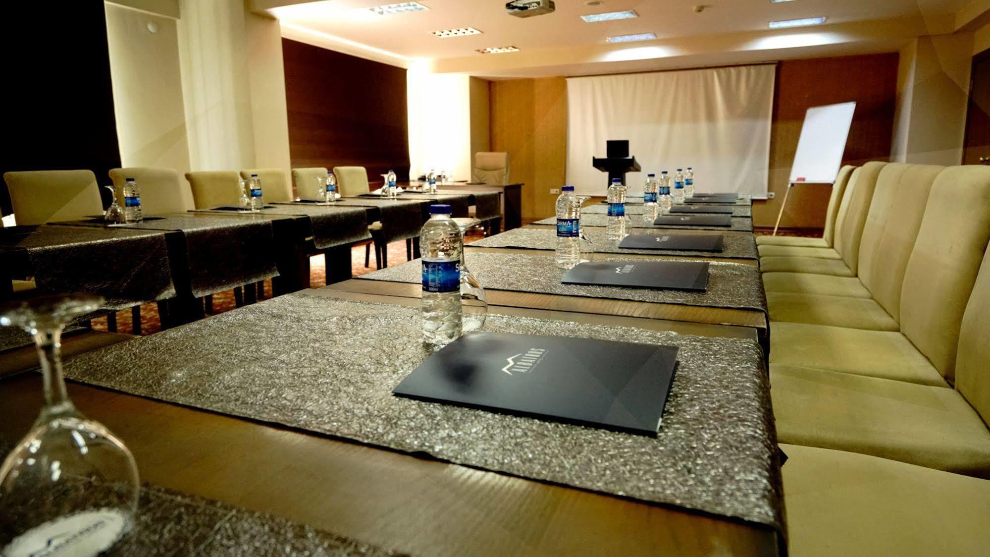 Es Albatros Hotel Eskişehir Eksteriør bilde