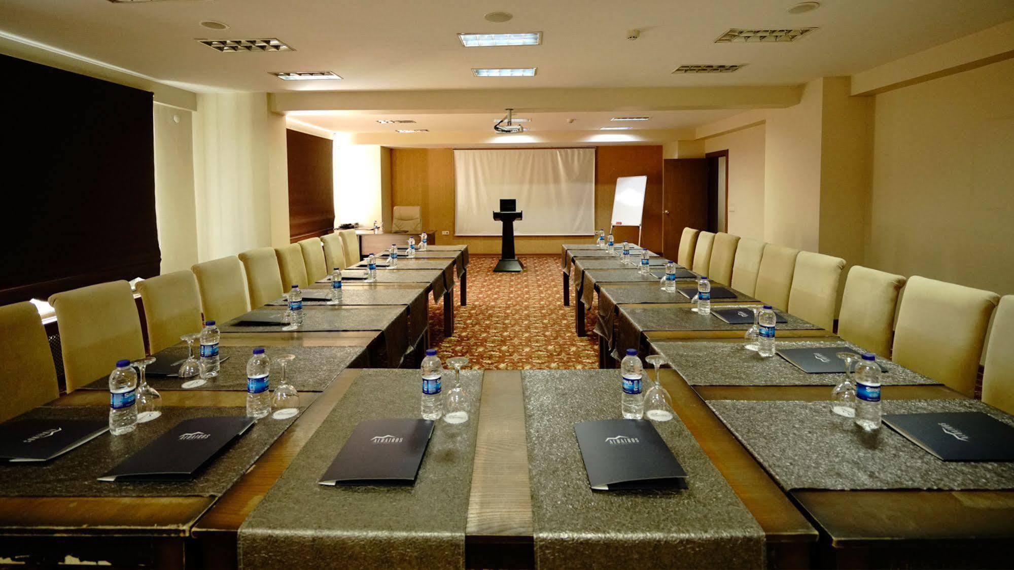 Es Albatros Hotel Eskişehir Eksteriør bilde